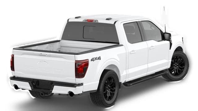 Ford F-150 XLT 4WD SuperCrew 5.5' Box 2026 — side view