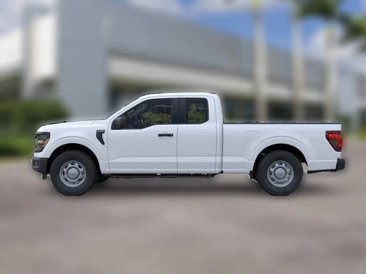 Ford F-150 XL 2WD SuperCab 6.5' Box 2026 — side view
