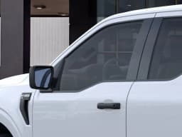 Ford F-150 XL 4WD SuperCab 6.5' Box 2026 — side view