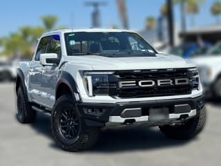 Ford F-150 Raptor 4WD SuperCrew 5.5' Box
