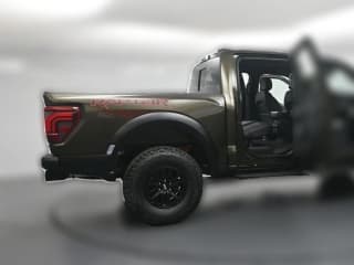 Ford F-150 Raptor 4WD SuperCrew 5.5' Box