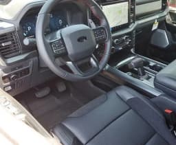 Ford F-150 Raptor 4WD SuperCrew 5.5' Box 2025 — side view