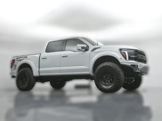 Ford F-150 Raptor 4WD SuperCrew 5.5' Box