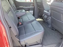 Ford F-150 Raptor 4WD SuperCrew 5.5' Box 2025 — side view