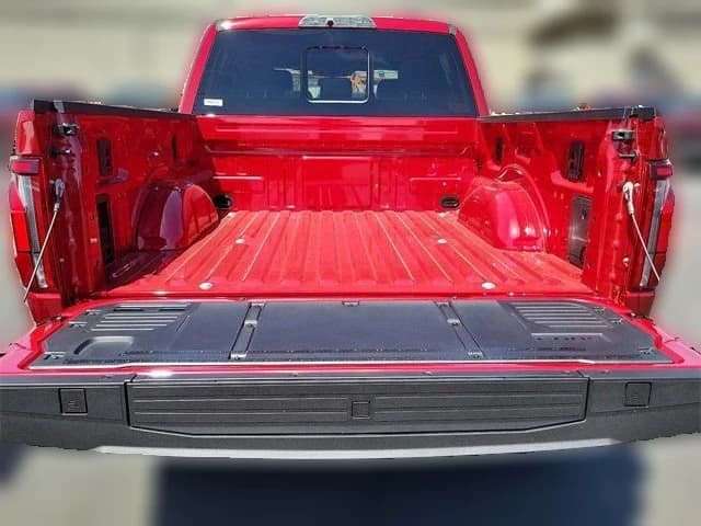Ford F-150 Raptor 4WD SuperCrew 5.5' Box 2025 — side view