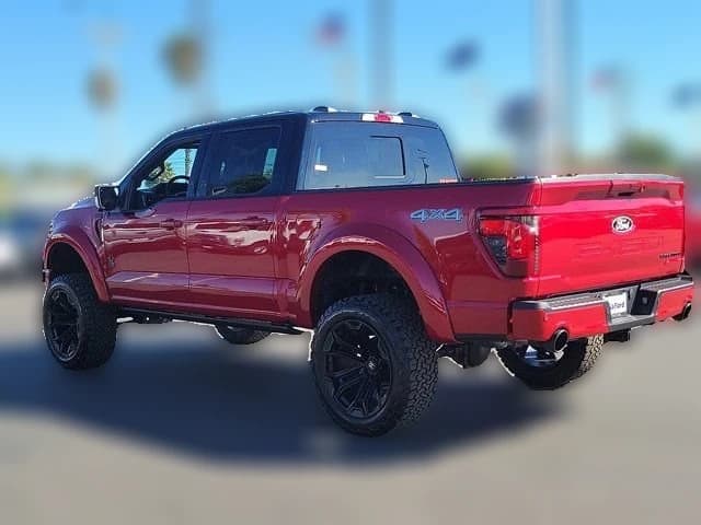 Ford F-150 XLT 4WD SuperCrew 5.5' Box 2025 — side view