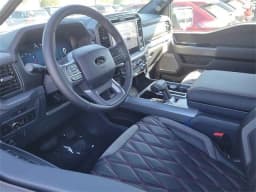 Ford F-150 XLT 4WD SuperCrew 5.5' Box 2025 — side view