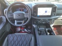 Ford F-150 XLT 4WD SuperCrew 5.5' Box 2025 — side view