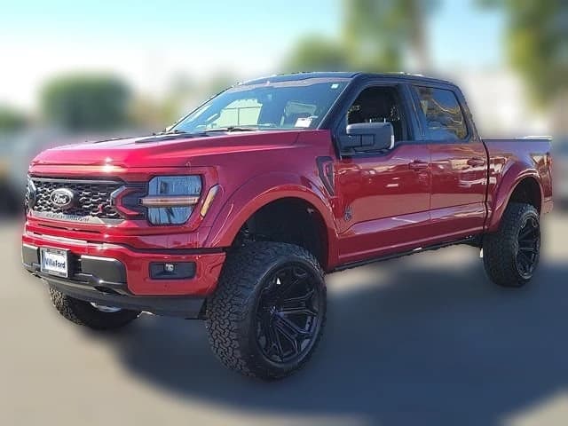 Ford F-150 XLT 4WD SuperCrew 5.5' Box 2025 — side view