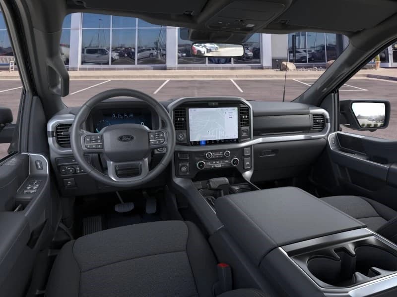Ford F-150 XLT 4WD SuperCrew 6.5' Box 2026 — side view