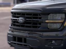 Ford F-150 XLT 4WD SuperCrew 6.5' Box 2026 — side view