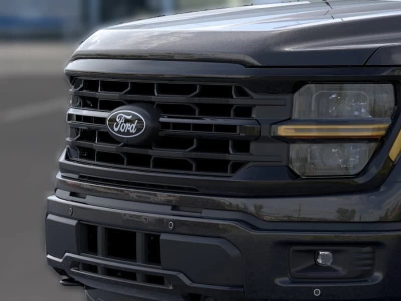 Ford F-150 XLT 4WD SuperCrew 6.5' Box 2026 — side view