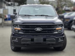 Ford F-150 XLT 4WD SuperCrew 5.5' Box 2026 — side view