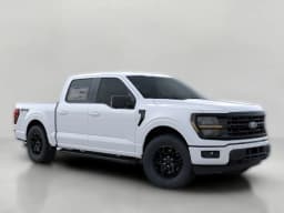 Ford F-150 XLT 4WD SuperCrew 5.5' Box 2026 — side view