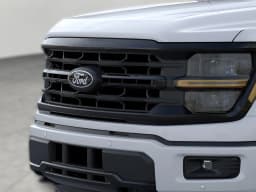 Ford F-150 XLT 4WD SuperCrew 5.5' Box 2026 — side view
