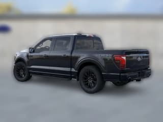Ford F-150 LARIAT 4WD SuperCrew 5.5' Box