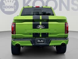 Ford F-150 LARIAT 4WD SuperCrew 5.5' Box 2026 — side view