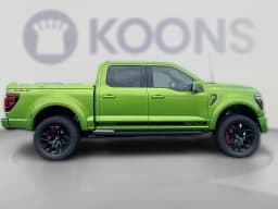 Ford F-150 LARIAT 4WD SuperCrew 5.5' Box 2026 — side view