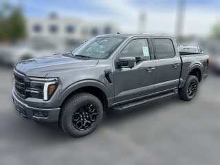 Ford F-150 LARIAT 4WD SuperCrew 5.5' Box