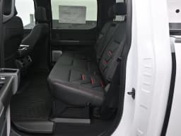 Ford F-150 LARIAT 4WD SuperCrew 5.5' Box 2025 — side view