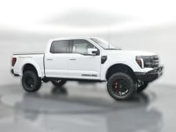 Ford F-150 LARIAT 4WD SuperCrew 5.5' Box 2025 — side view