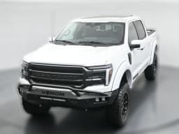 Ford F-150 LARIAT 4WD SuperCrew 5.5' Box 2025 — side view