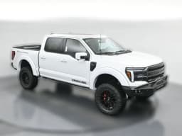 Ford F-150 LARIAT 4WD SuperCrew 5.5' Box 2025 — side view