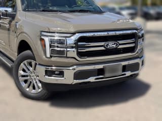 Ford F-150 LARIAT 4WD SuperCrew 5.5' Box