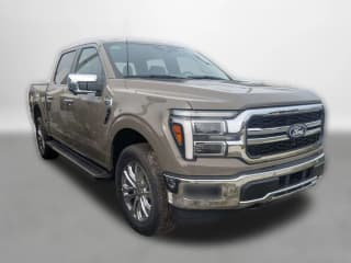 Ford F-150 LARIAT 4WD SuperCrew 5.5' Box