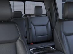 Ford F-150 LARIAT 4WD SuperCrew 5.5' Box 2025 — side view