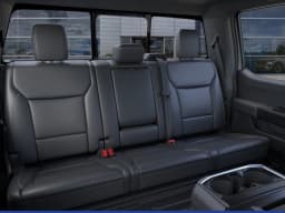 Ford F-150 LARIAT 4WD SuperCrew 5.5' Box 2025 — side view