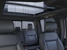 Ford F-150 LARIAT 4WD SuperCrew 5.5' Box 2025 — side view