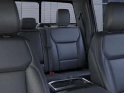 Ford F-150 LARIAT 4WD SuperCrew 5.5' Box 2025 — side view
