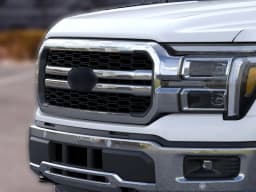 Ford F-150 LARIAT 4WD SuperCrew 6.5' Box 2026 — side view