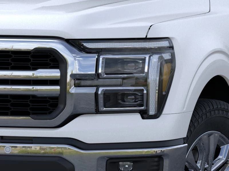 Ford F-150 LARIAT 4WD SuperCrew 6.5' Box 2026 — side view