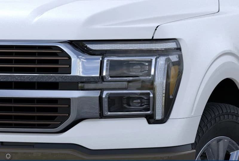 Ford F-150 King Ranch 4WD SuperCrew 5.5' Box 2026 — side view