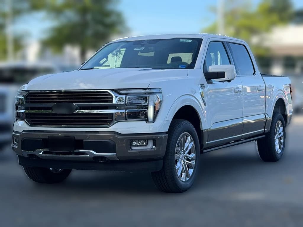 Ford F-150 King Ranch 4WD SuperCrew 5.5' Box 2026 — side view