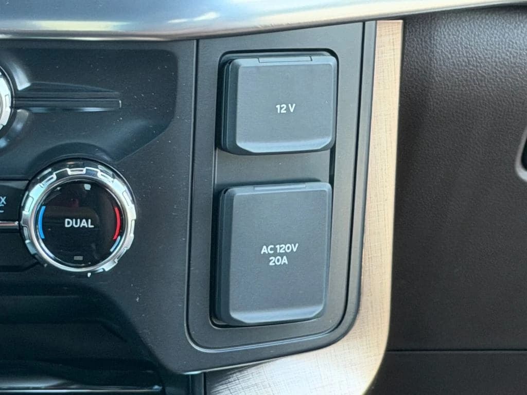 Ford F-150 King Ranch 4WD SuperCrew 5.5' Box 2026 — side view