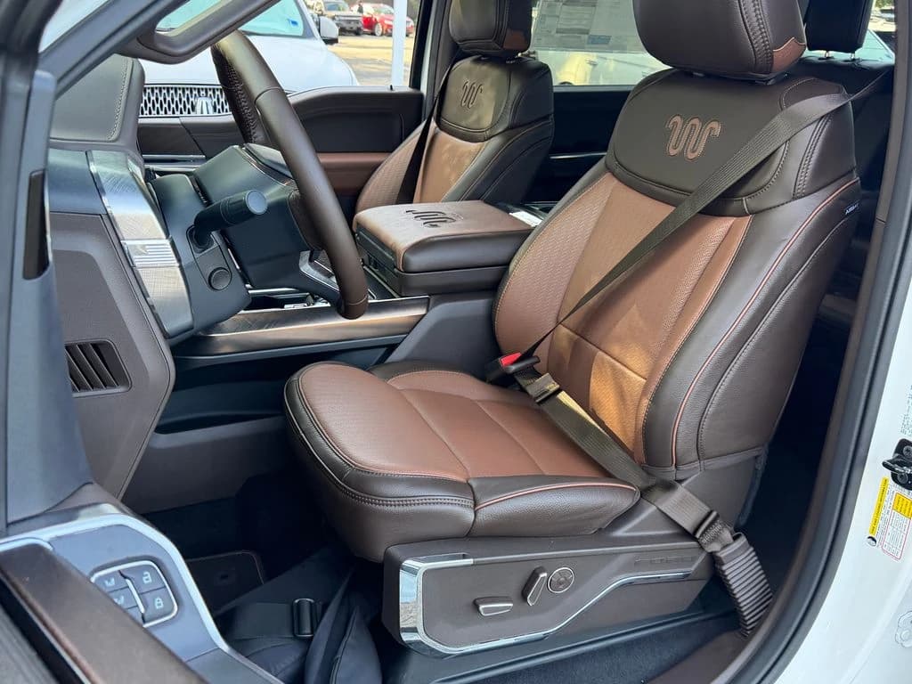 Ford F-150 King Ranch 4WD SuperCrew 5.5' Box 2026 — side view