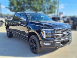 Ford F-150 Platinum 4WD SuperCrew 5.5' Box 2026 — side view