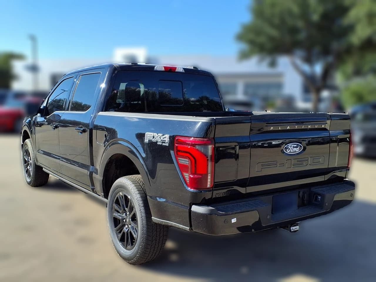 Ford F-150 Platinum 4WD SuperCrew 5.5' Box 2026 — side view