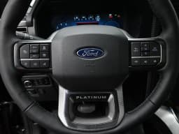 Ford F-150 Platinum 4WD SuperCrew 5.5' Box 2025 — side view