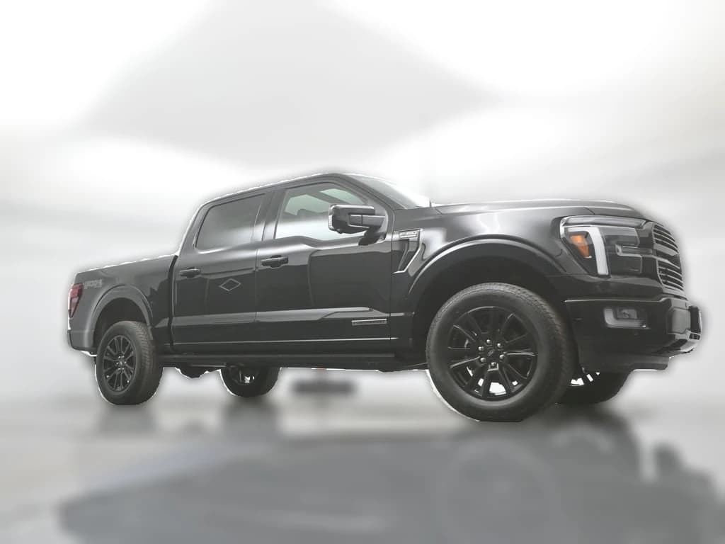 Ford F-150 Platinum 4WD SuperCrew 5.5' Box 2025 — side view