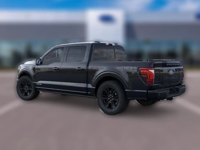 Ford F-150 Platinum 4WD SuperCrew 5.5' Box 2025 — side view