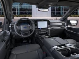 Ford F-150 Platinum 4WD SuperCrew 5.5' Box 2025 — side view