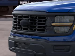 Ford F-150 XL 2WD Reg Cab 6.5' Box