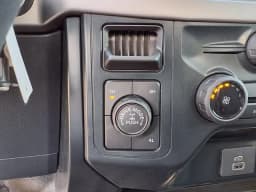 Ford F-150 XL 4WD Reg Cab 6.5' Box 2025 — side view