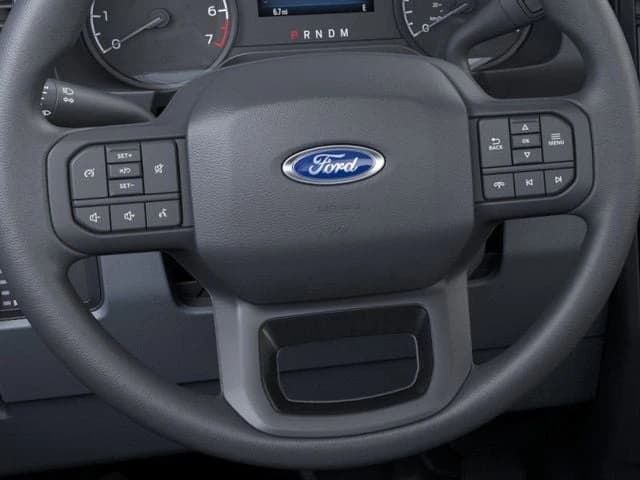 Ford Super Duty F-350 SRW XL 4WD Reg Cab 8' Box 2026 — side view