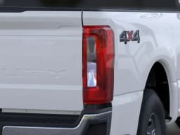 Ford Super Duty F-350 SRW XL 4WD Reg Cab 8' Box 2026 — side view
