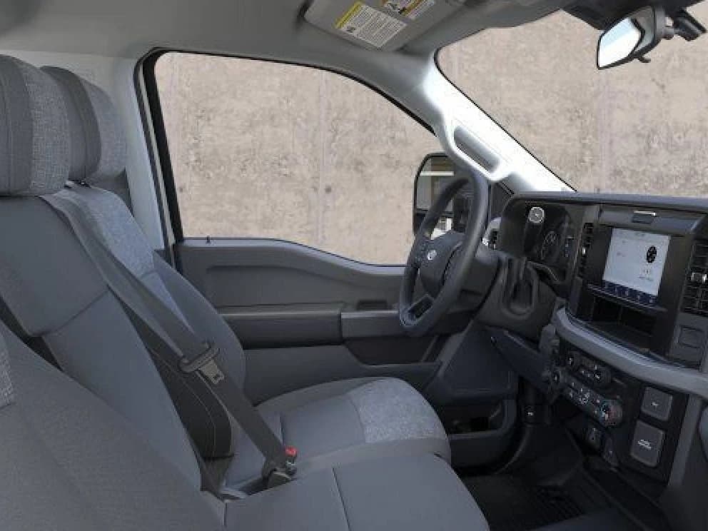 Ford Super Duty F-350 SRW XLT 4WD Reg Cab 8' Box 2026 — side view